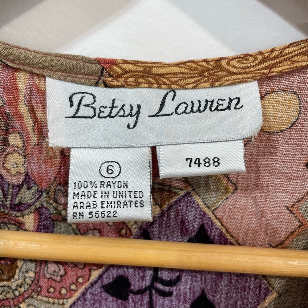 Betsy Lauren Button Front Floral Abstract Vintage Rayon Front Slits Dress Size 6 - Picture 8 of 8